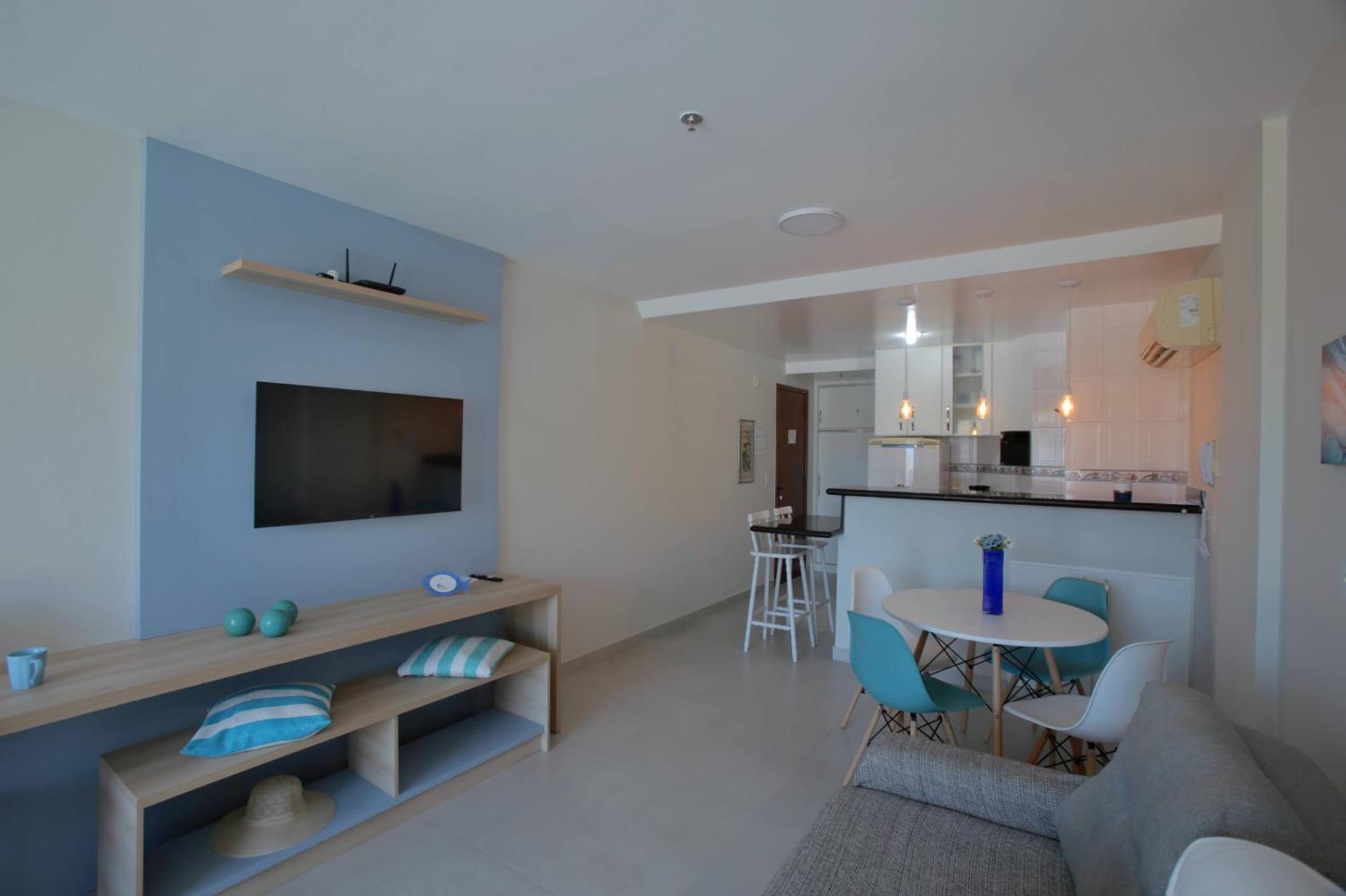Apartamento Beira-Mar, Piscina, Ar Cond, Completo & Wi-Fi Top Arraial do Cabo